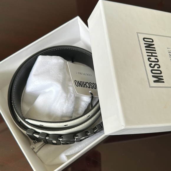 Moschino Women\'s Logo Buckle Leather Belt